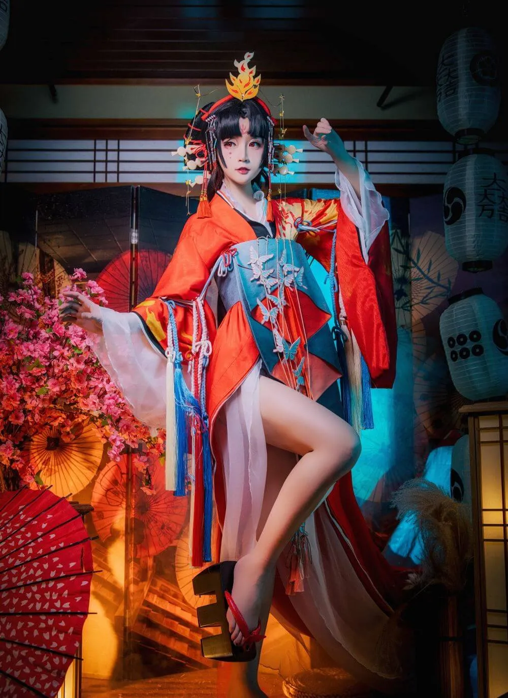 yui金鱼 – 蝶步韶华-爱新番