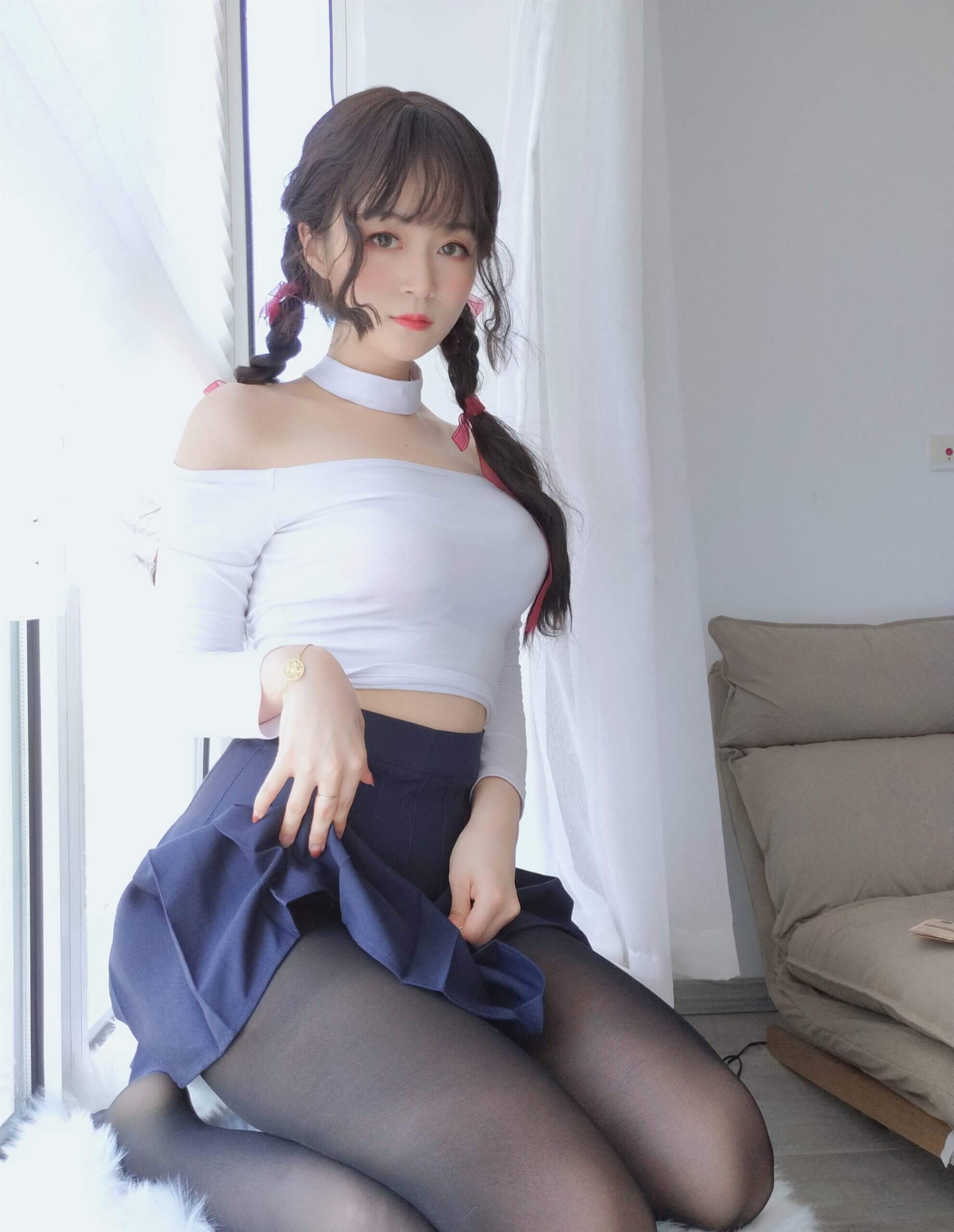 白银81 – 邻家大姐姐的黑丝插图3