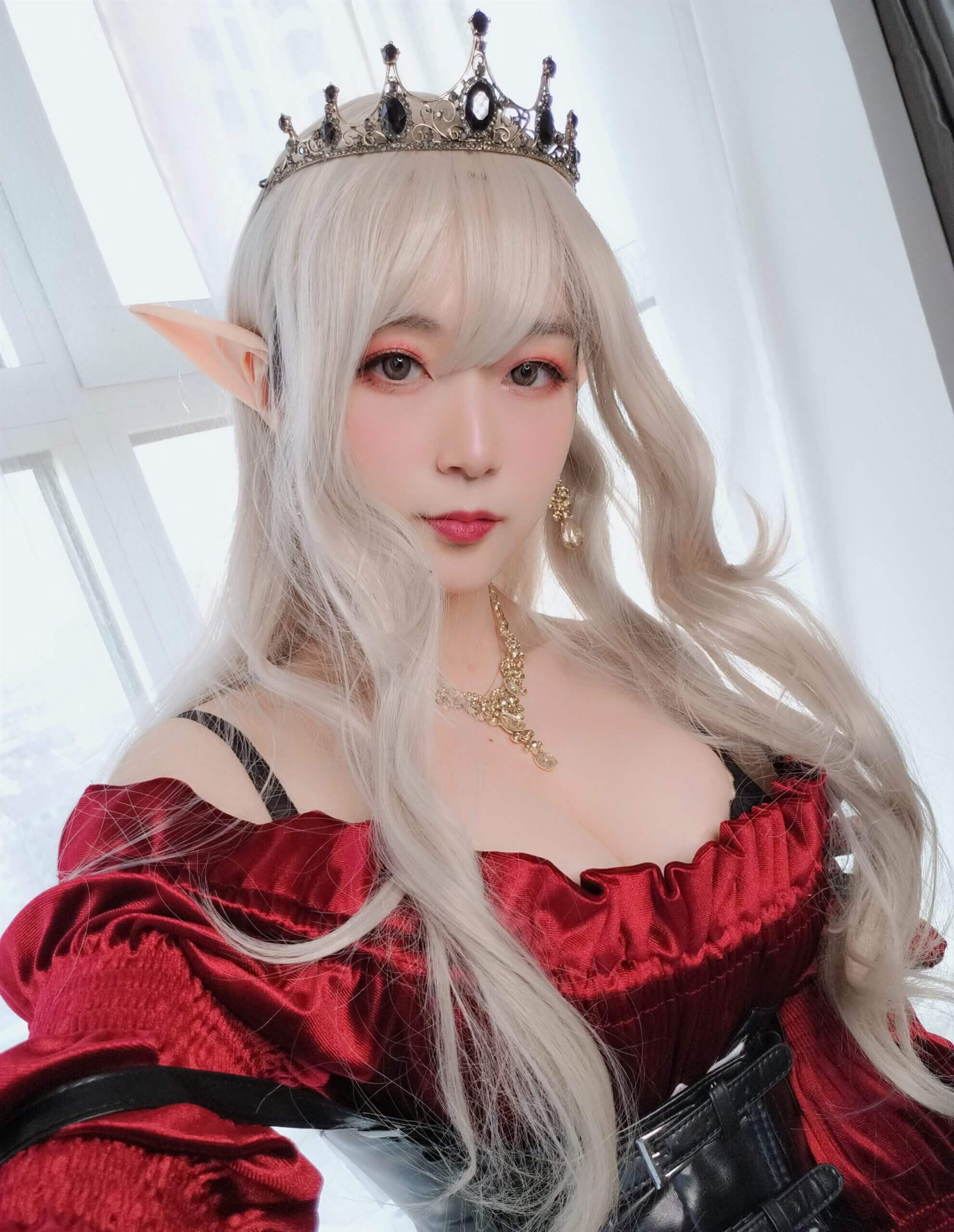 白银81 – 皇家吸血鬼插图3