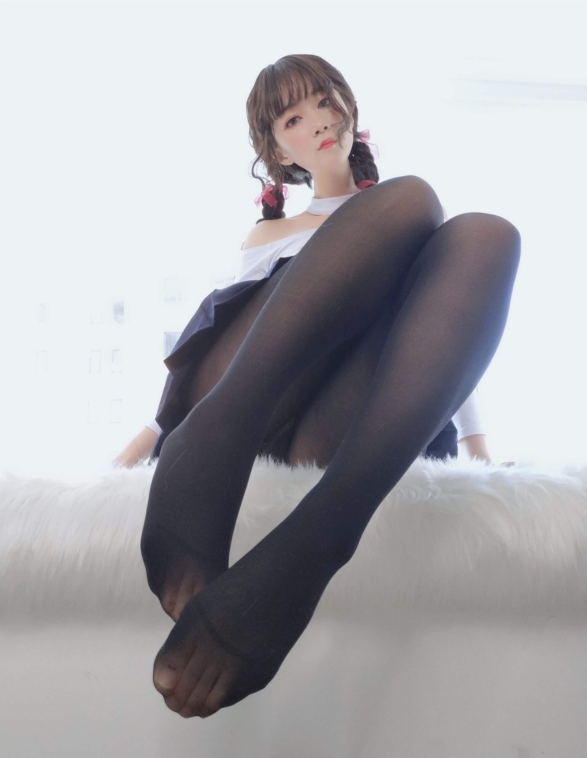 白银81 – 邻家大姐姐的黑丝插图1