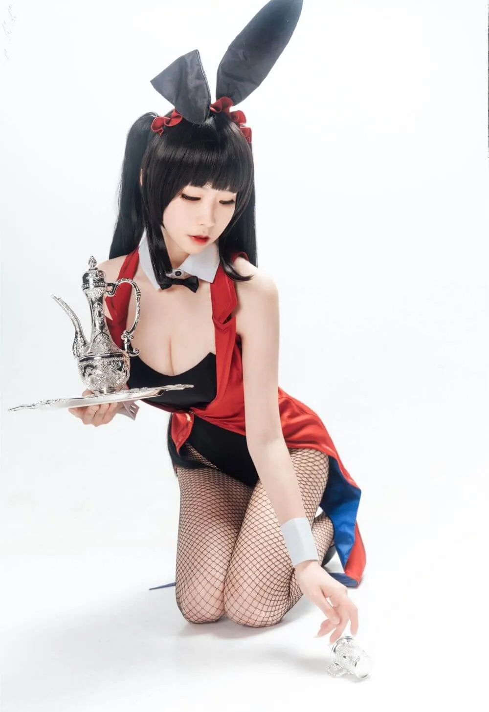 爱老师_PhD – 狂三兔女郎-爱新番