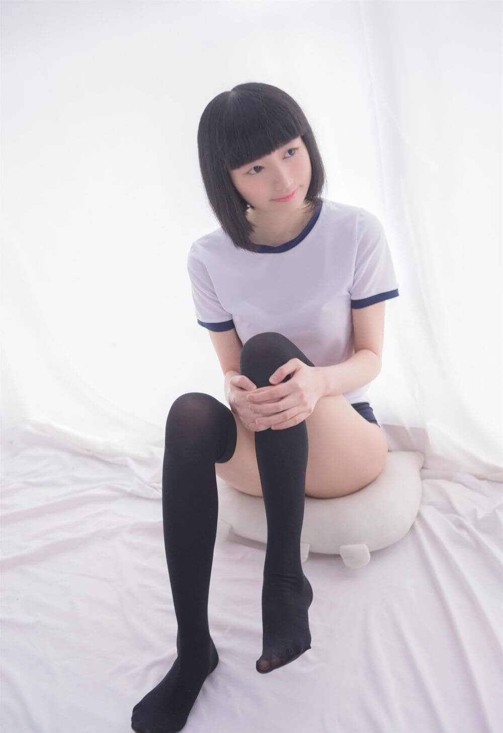 [轻兰映画] SPL.003 妹妹头少女的体操服插图4