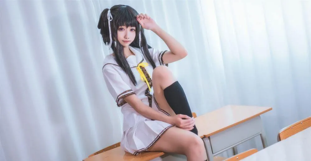 Momoko葵葵 – 铃白-爱新番