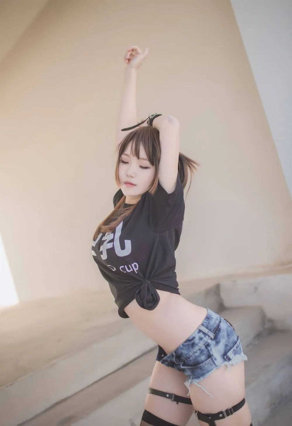 Yoko宅夏 – 巨乳插图3