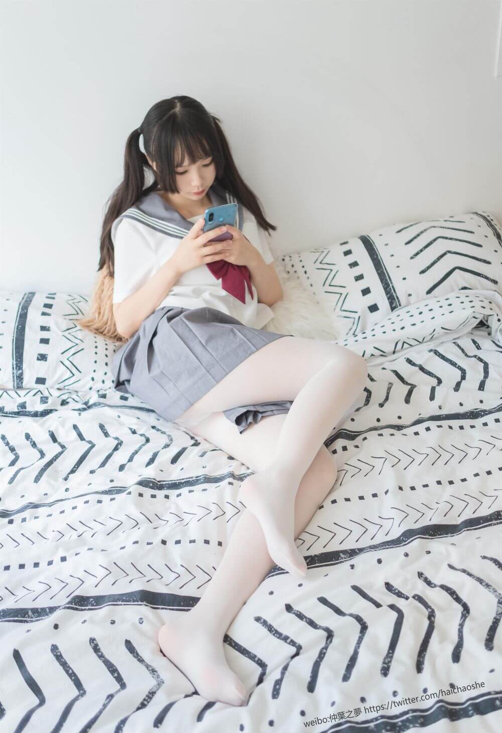 [轻兰映画] Grand.018 白丝水手裙-爱新番