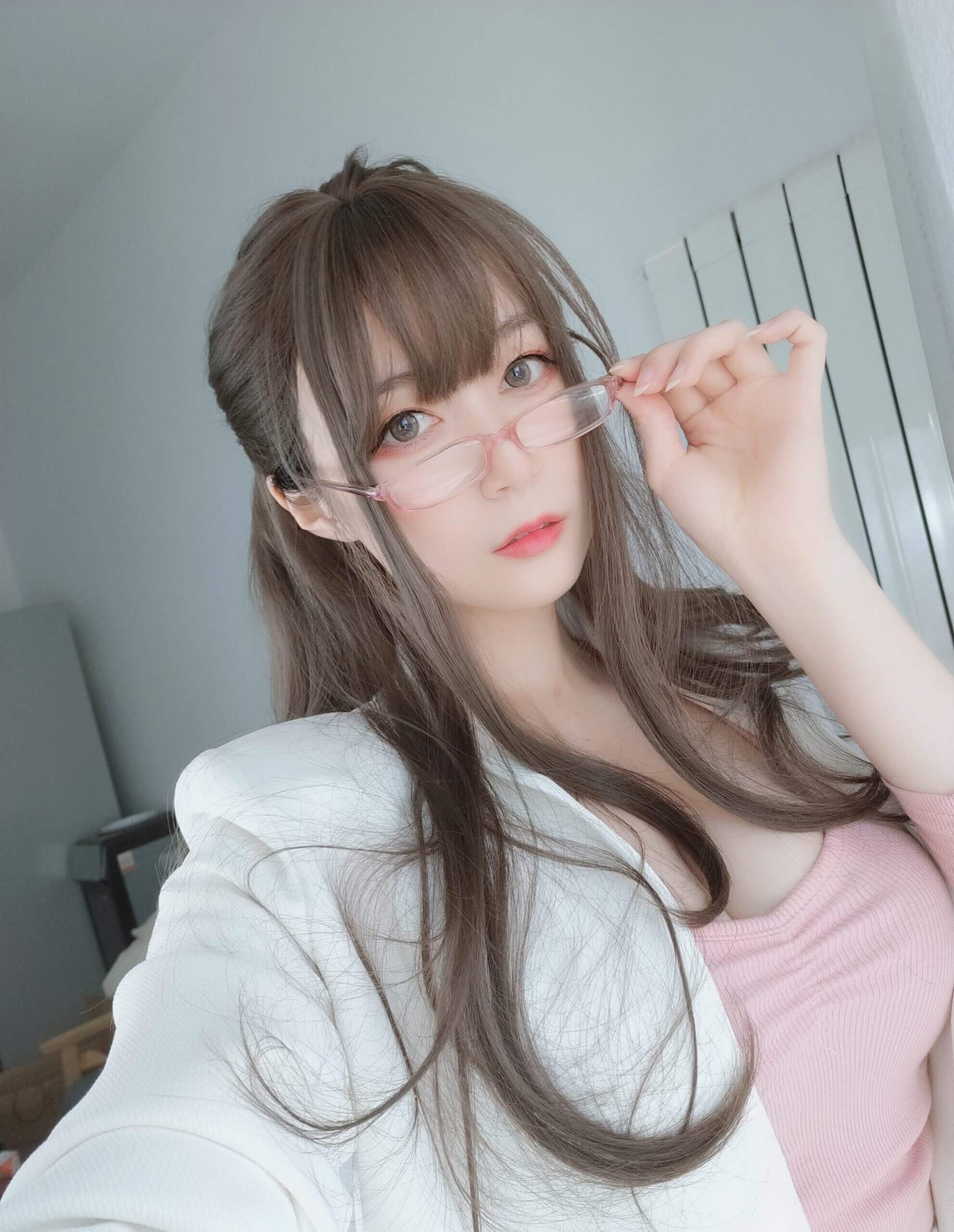 白银81 – 甜美后辈插图