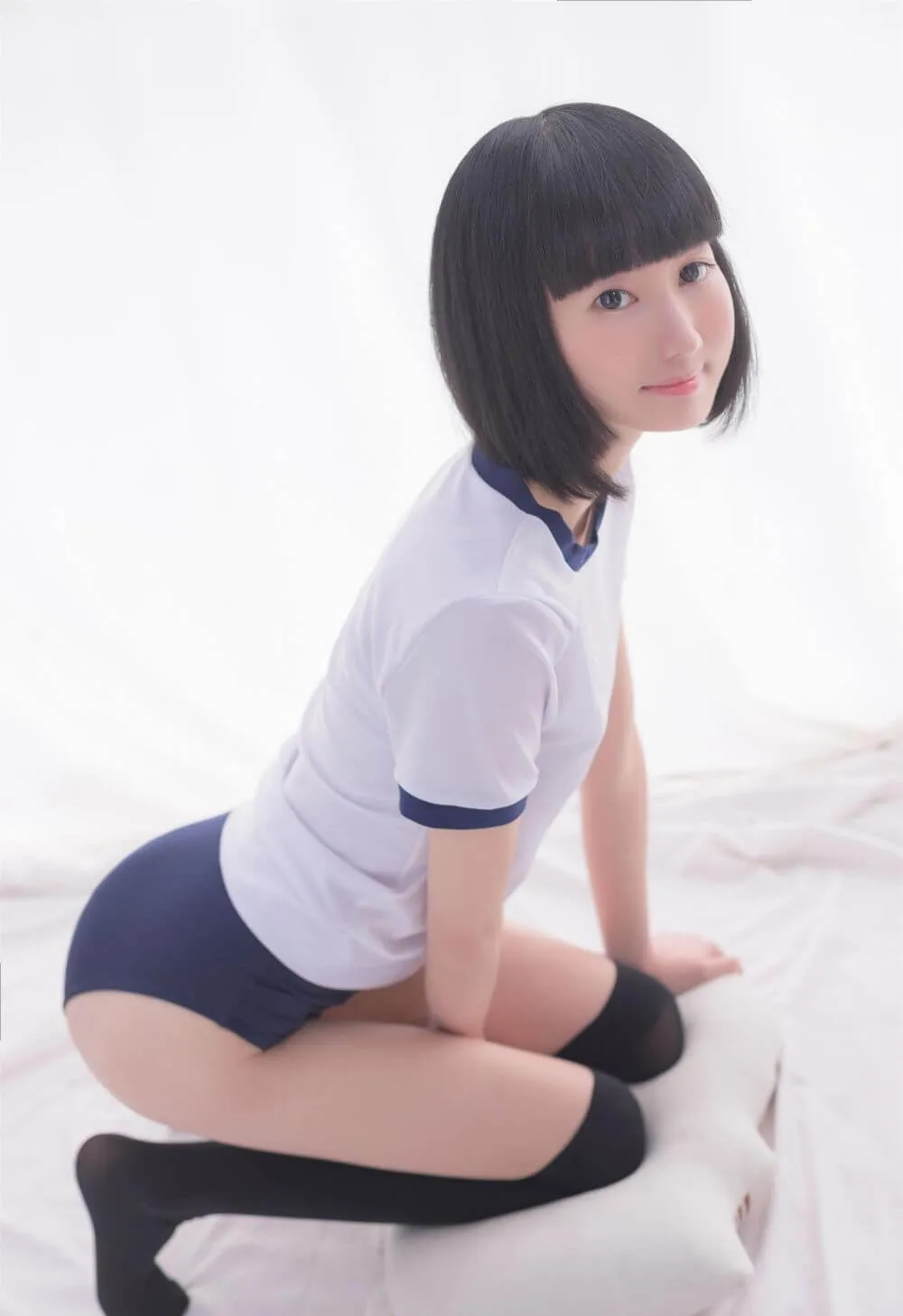 [轻兰映画] SPL.003 妹妹头少女的体操服-爱新番
