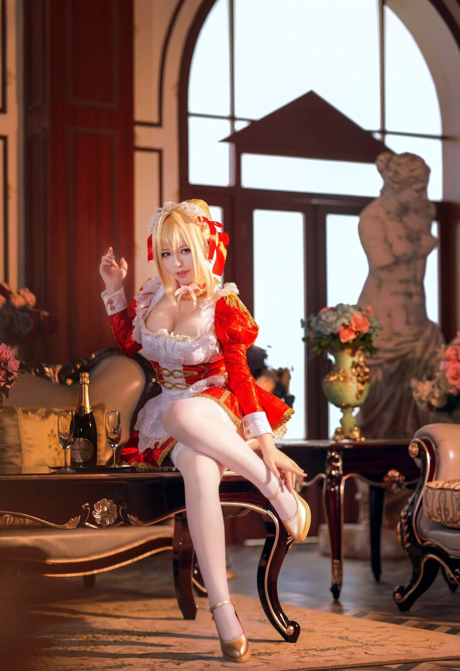 半半子 – 尼禄女仆插图2