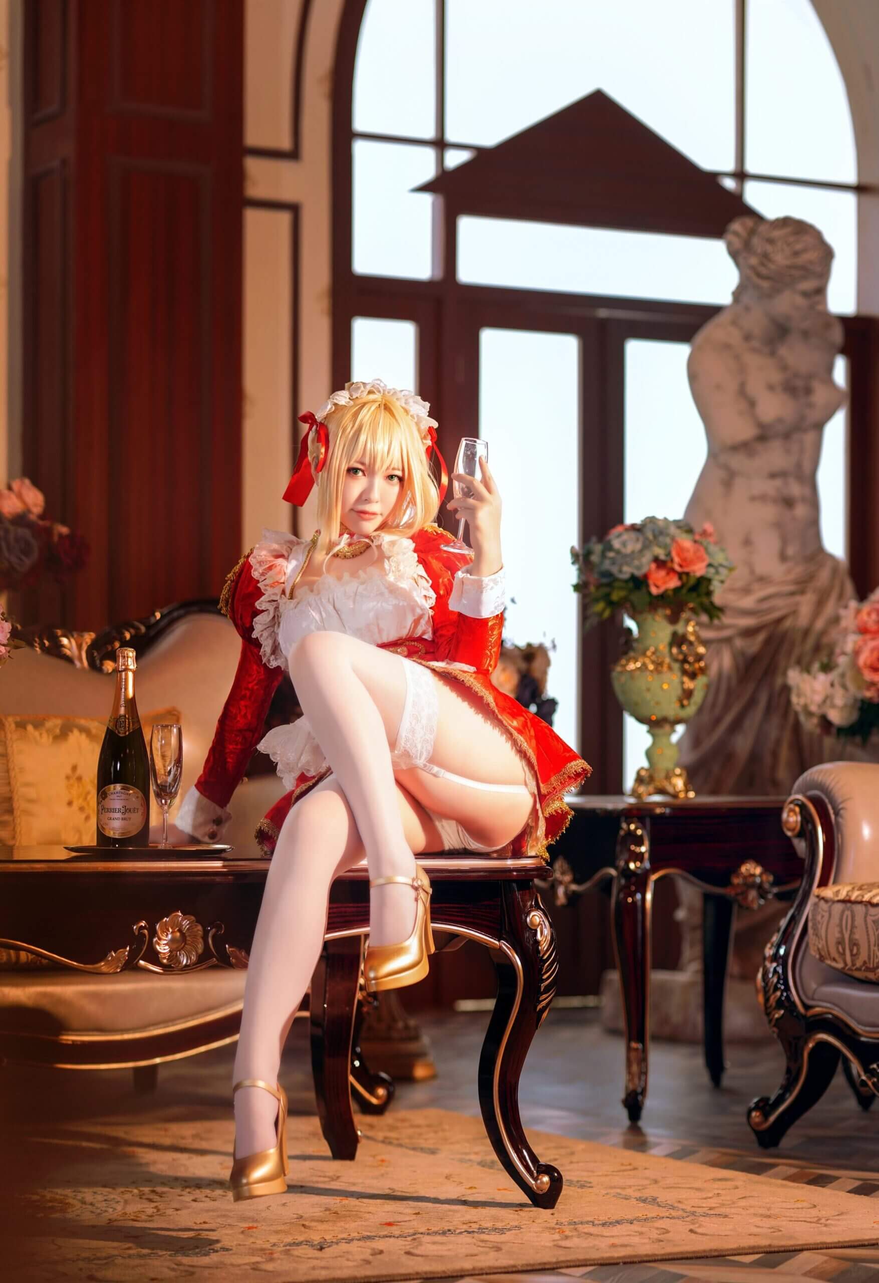 半半子 – 尼禄女仆插图3