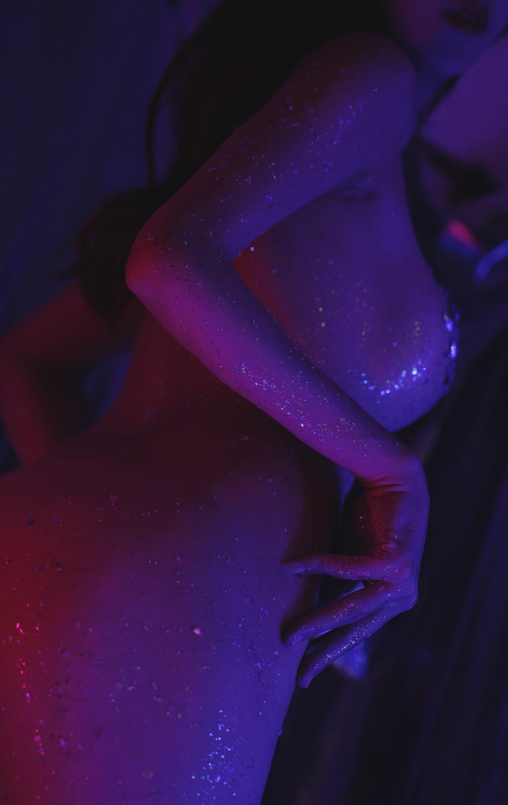 抖娘·利世 – 繁星插图1