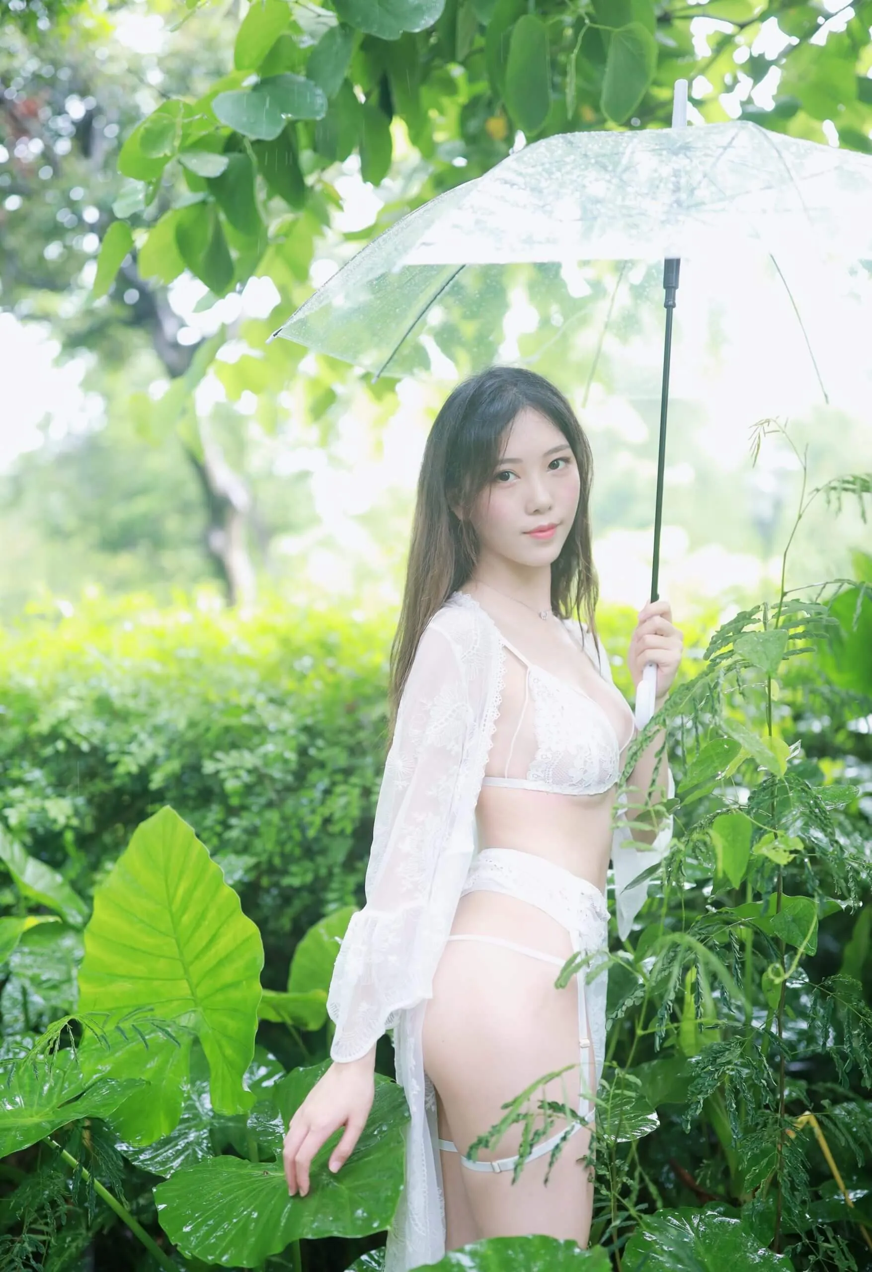 抖娘·利世 – 小树林-爱新番