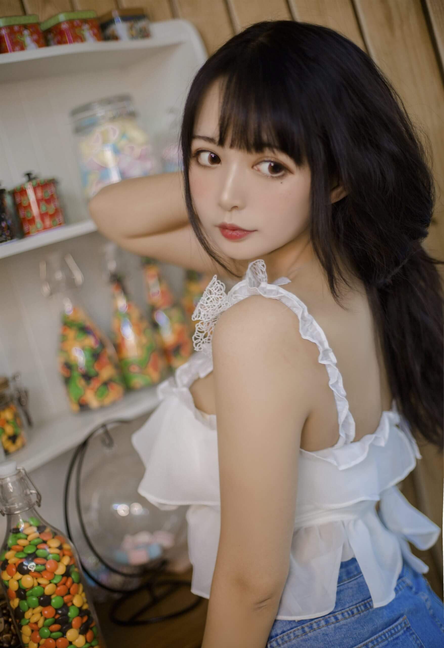 黑猫猫OvO – 客厅插图